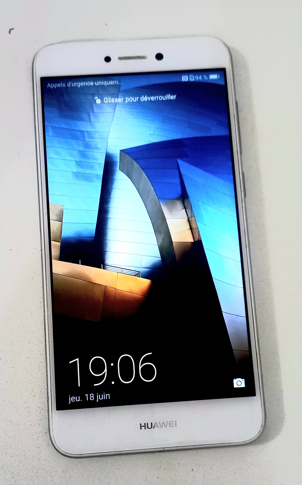 Huawei Smartphone Blanc - Dual SIM - 3GB RAM - 16GB - Occasion Europe (Portugal)