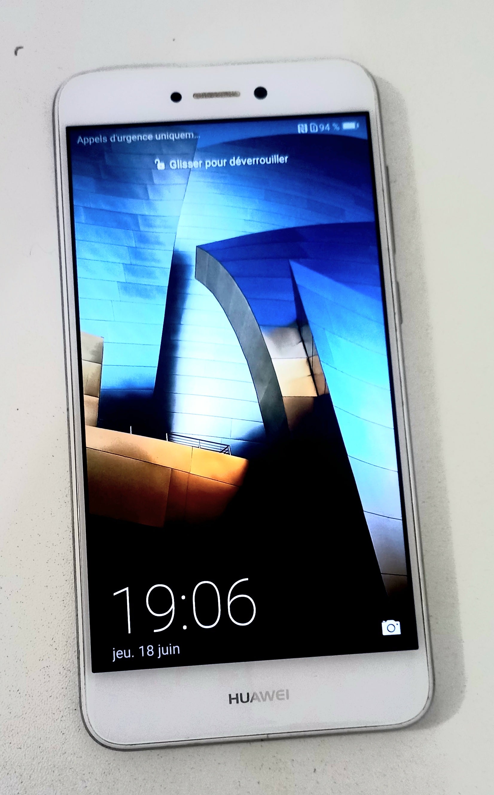 Huawei Smartphone Blanc - Dual SIM - 3GB RAM - 16GB - Occasion Europe (Portugal)